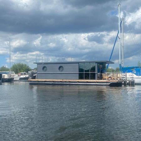 La Mare Houseboat Hotel Nederhorst den Berg Exterior photo