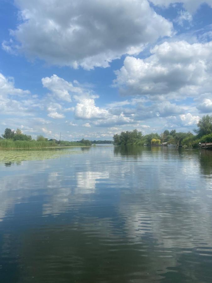 La Mare Houseboat Hotel Nederhorst den Berg Exterior photo